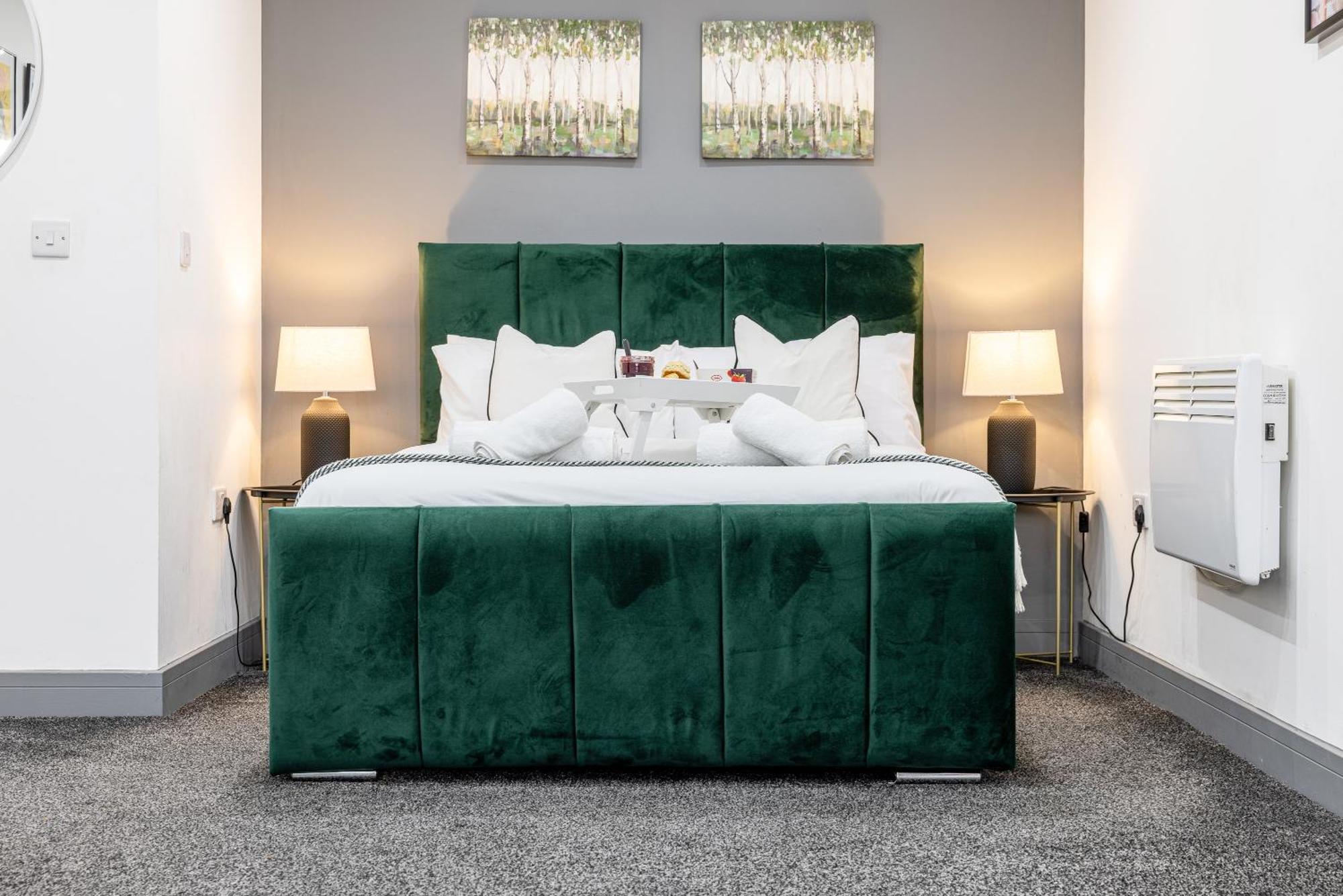 Rnm - Upgraded Business Stay For Travelling Contractors, All Amenities, Private Access Entire Place, Kitchen & Washroom, Smart Tv, Easy Access, Parking Nearby Cradley Heath Exterior foto